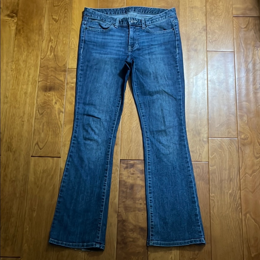 Calvin Klein Ultimate Bootcut Jeans Size 28 / 6 Low Rise Medium Wash Y2K Stretch